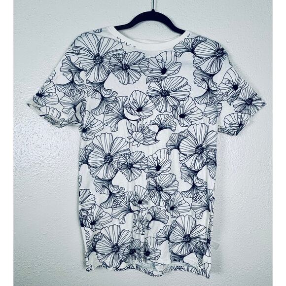 Goodfellow Other - Goodfellow Brand Flowers Print Graphic T-Shirt Ivory Black